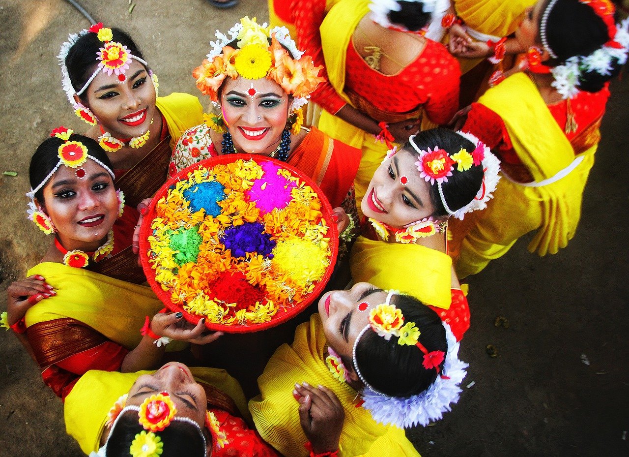 Pohela Falgun Women