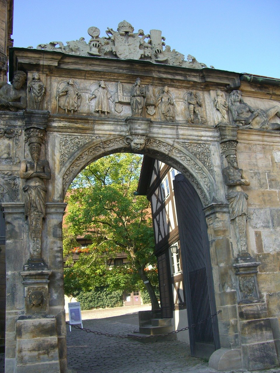 Archway Old Royal Household